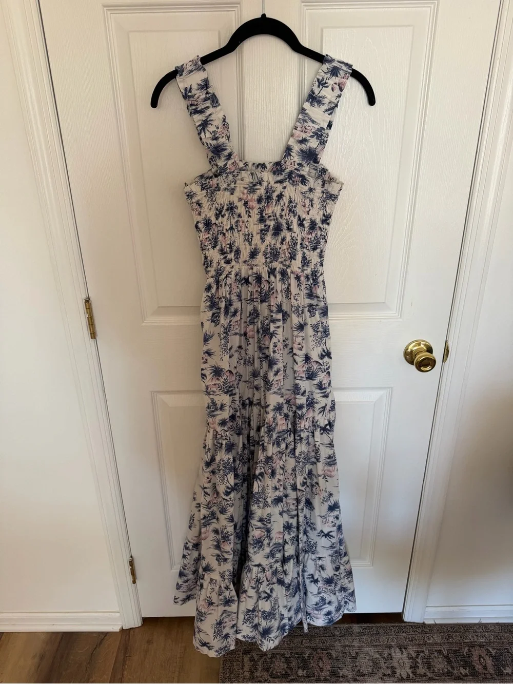 Abercrombie & Fitch White Maxi Dress with Navy and Light Pink Floral Print